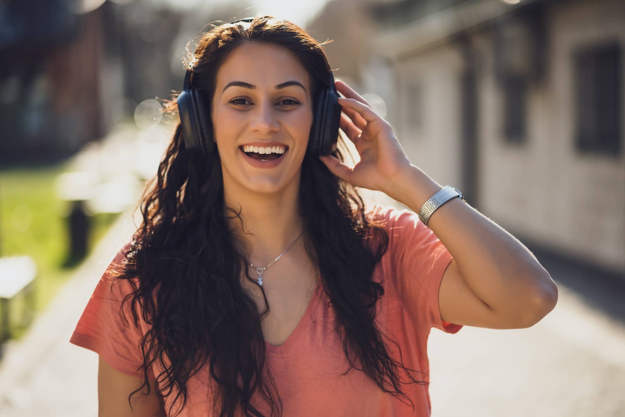 Lee más sobre el artículo Aprender francés con música francesa: vivir en francés