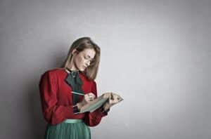 descubre la mejor edad para aprender francés y aprovecha al máximo tu capacidad de aprendizaje. conoce consejos útiles y estrategias para enseñar francés a niños, adolescentes y adultos.